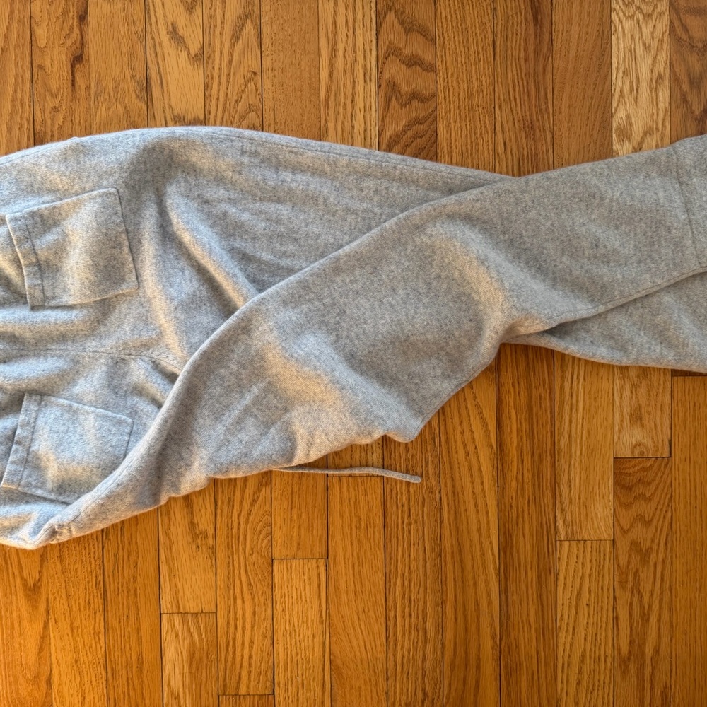 100% cashmere. Cozy Gray Women's Pants. - Picture 2 of 5